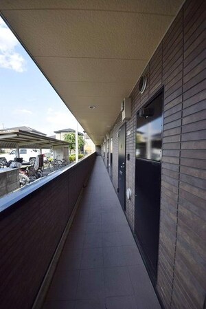 アンプルールフレアの物件内観写真